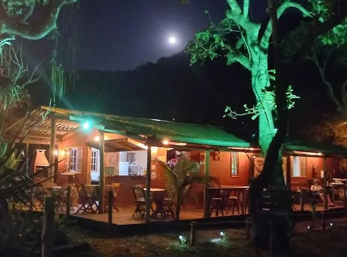 Piratas Cabanas Camping Bar